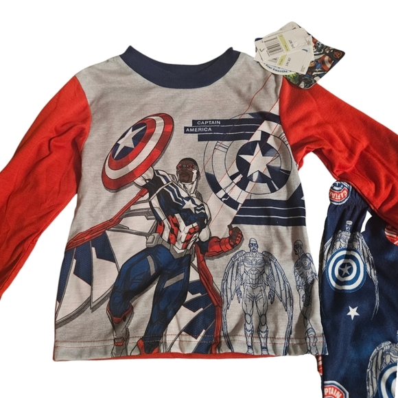 Marvel Avengers Captain America 2pc Fleece Pajama Set Boys Size 4 - Picture 2 of 6